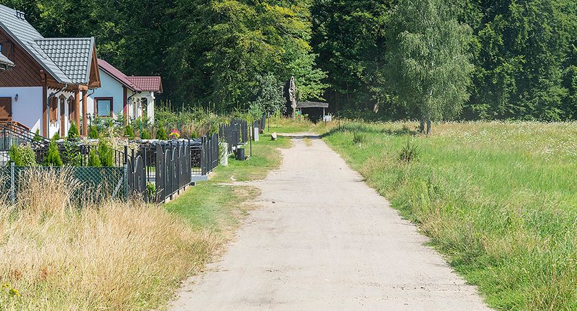 Drogi z PROW-u w gminach Kołczygłowy, Lipnica, Czarna Dąbrówka i Tuchomie