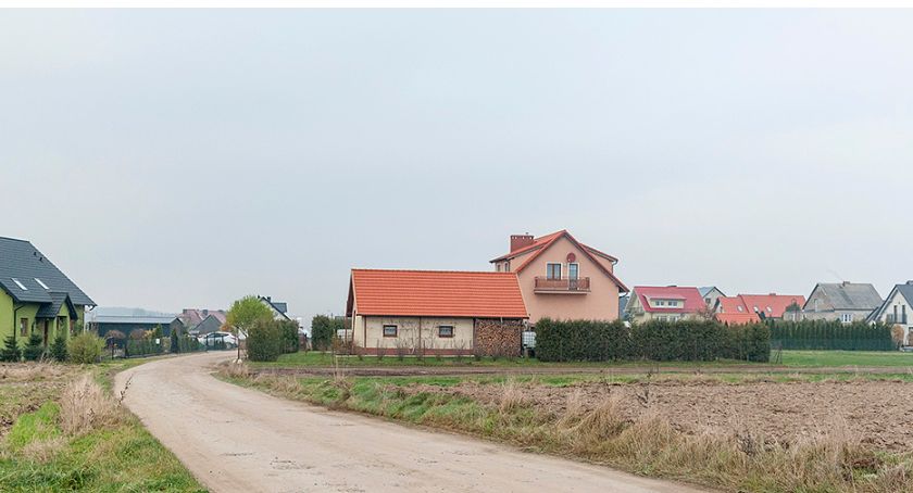 Czy 15 mieszkańców Borzytuchomia mogło zwołać zebranie, aby rozdzielić fundusz sołecki?