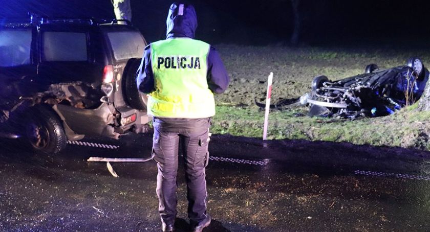 Wypadek na wojewódzkiej 209 pod Borzytuchomiem