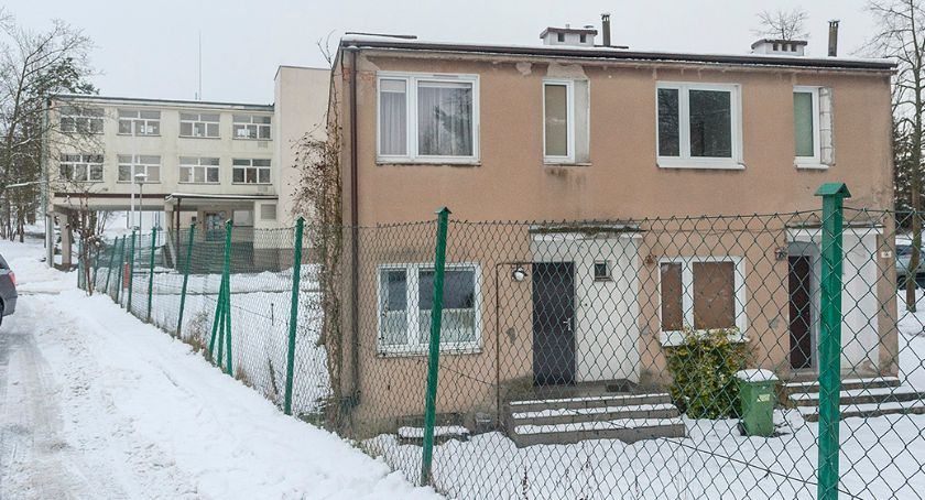 Powiat przekaże gminie Bytów park i parking przy ul. Domańskiego w Bytowie