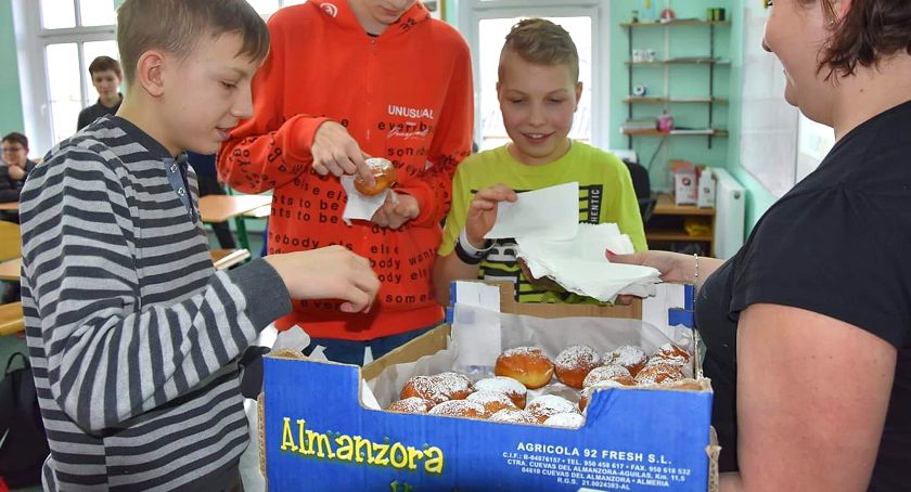 Pączki z Zespołu Szkół w Borowym Młynie