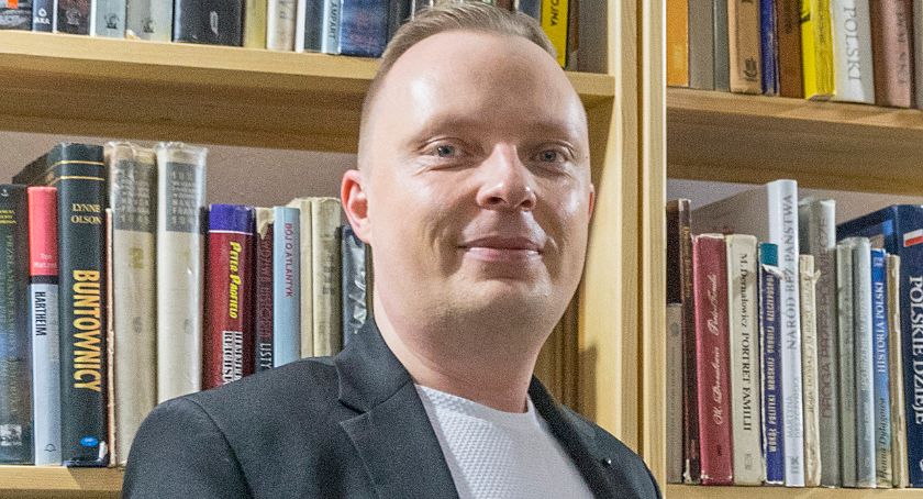Jacek Prądziński został nowym dyrektorem Biblioteki Miejskiej w Bytowie
