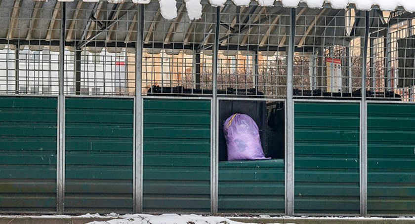Gmina Czarna Dąbrówka przed sądem walczy o stare zasady segregacji