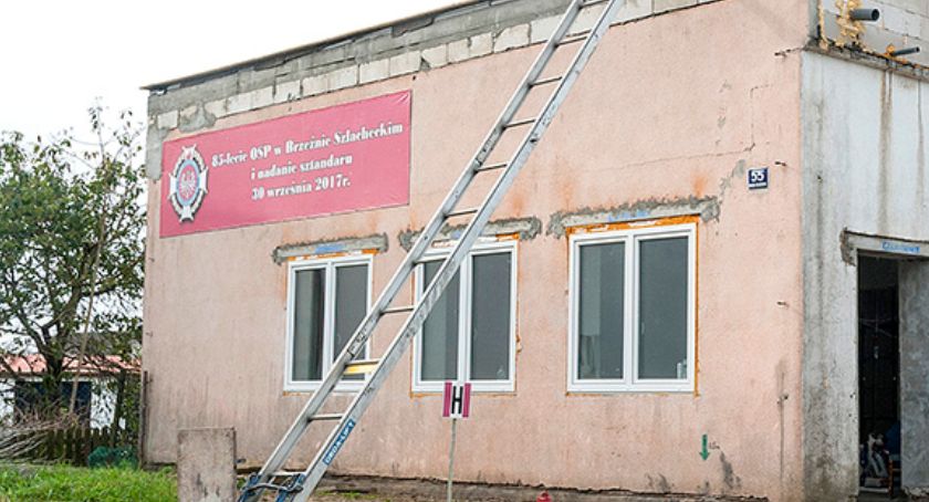 Wsparcie dla gminy Lipnica na przebudowę remizy w Brzeźnie Szlacheckim