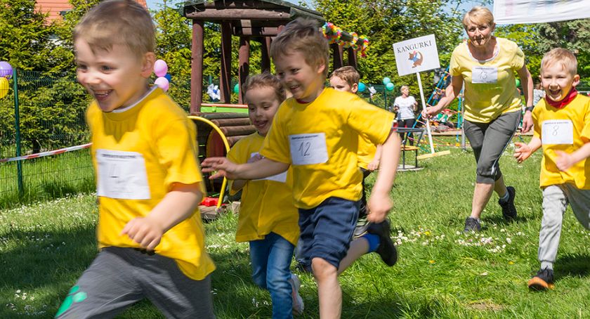 Sprintem do maratonu. Dzień na sportowo w Przedszkolu nr 1 w Bytowie