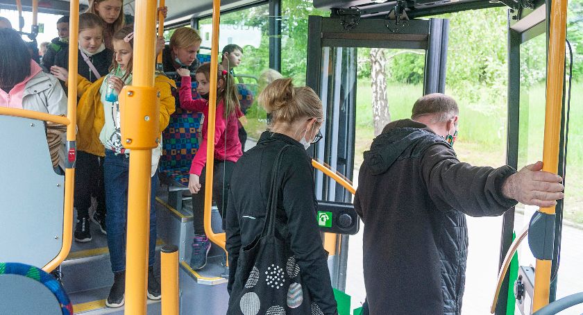 Pierwszy tydzień komunikacji miejskiej w Bytowie. Rozmowa z burmistrzem Ryszardem Sylką