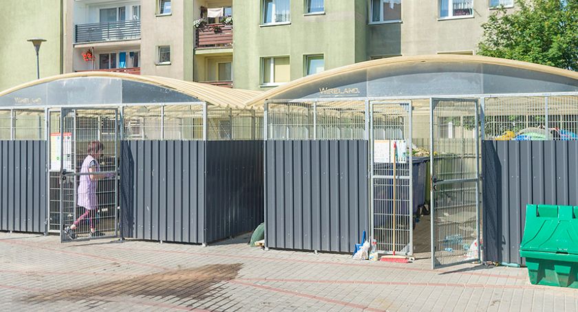 Bytowska Spółdzielnia Mieszkaniowa stawia kolejną wiatę śmietnikową