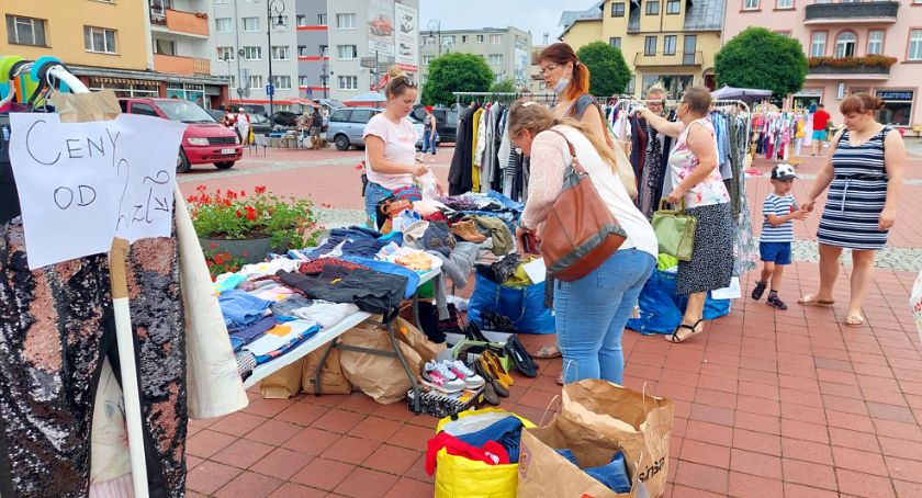 Kiermasz Otwórz Swoją Szafę w sobotę w Bytowie