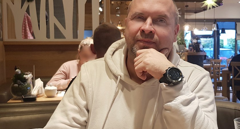 „Zbudowaliśmy drużynę w trzy tygodnie” - rozmawiamy z Karolem Szymlekiem trenerem Bytovii Bytów
