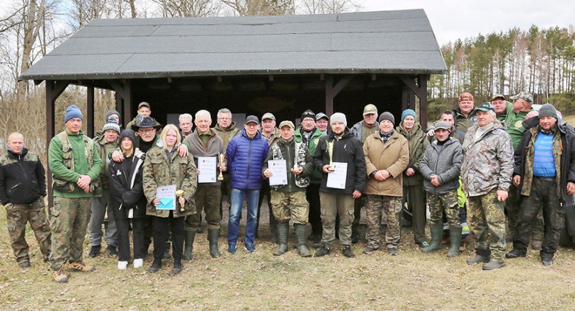 Upamiętnili kolegę wędkarza. Towarzyskie Zawody Spławikowe - Memoriał im. Macieja Klonowskiego