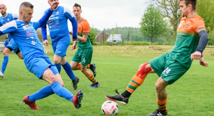 Derbowe pojedynki w okręgówce