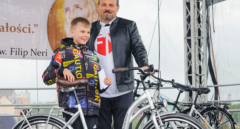 Filipiada 2022. Po przerwie wrócił festyn parafii św. Filipa Neri w Bytowie