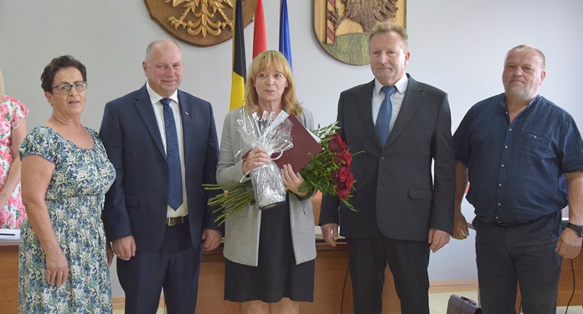 Po niemal 40 latach pracy w Urzędzie Gminy w Lipnicy Emilia Główczewska przeszła na emeryturę