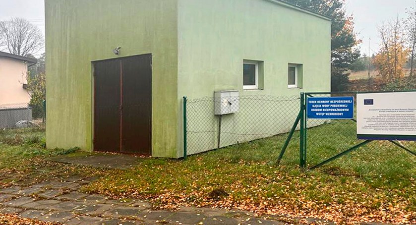 Problemy z wodą mieszkańców Jasienia. Władze gminy Czarna Dąbrówka zapewniają, że panują nad sytuacją