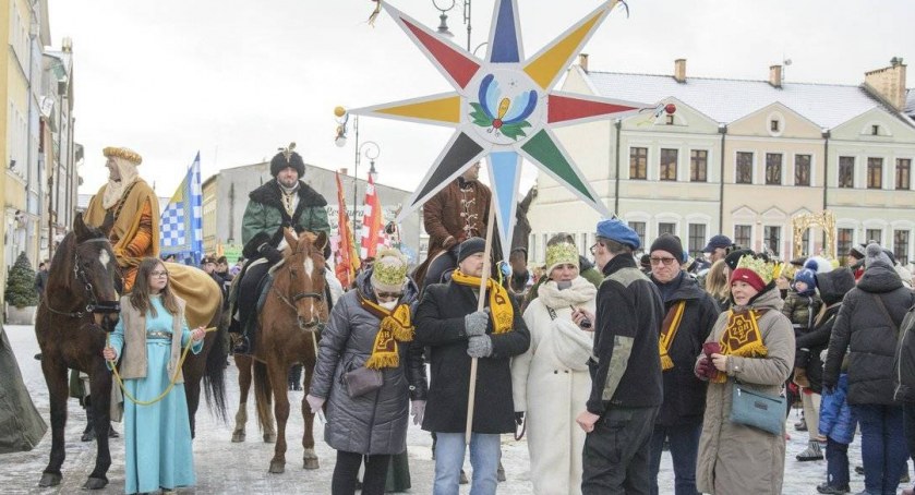 Przed nami Orszaki Trzech Króli i kolędowanie