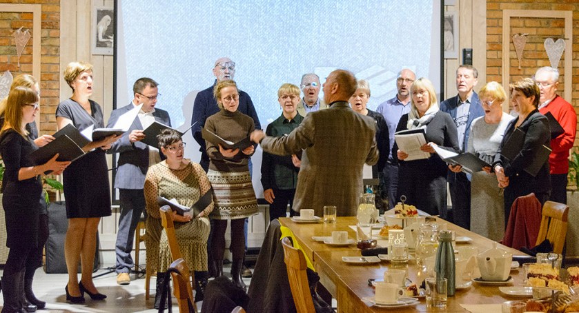 Kolędujmy wspólnie z chórem Collegium Musicum