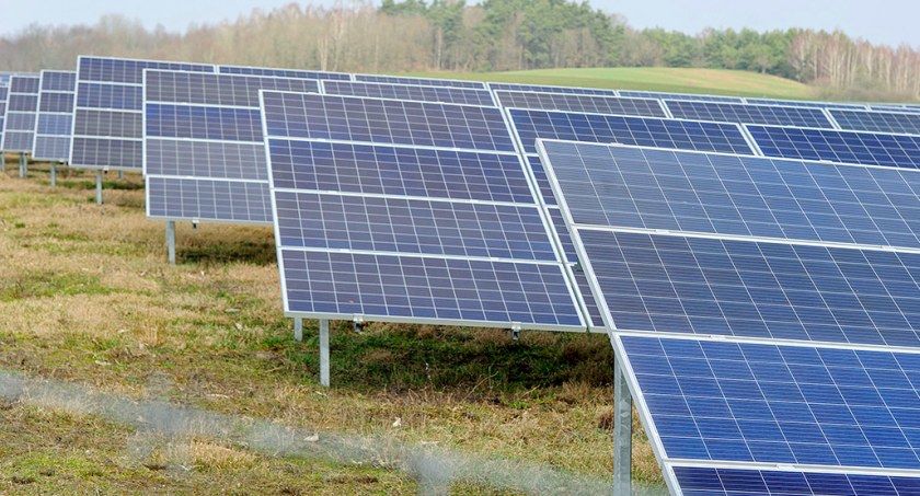 Mieszkańcy Ząbinowic sprzeciwiają się budowie u siebie elektrowni fotowoltaicznych