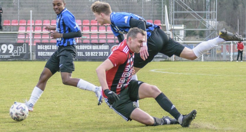Piłkarze Bytovii rozbili Borowiaka Czersk 5:0