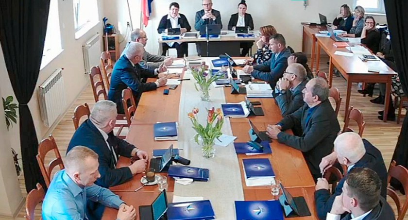 Nowy budynek urzędu gminy w Parchowie droższy, niż zakładano 