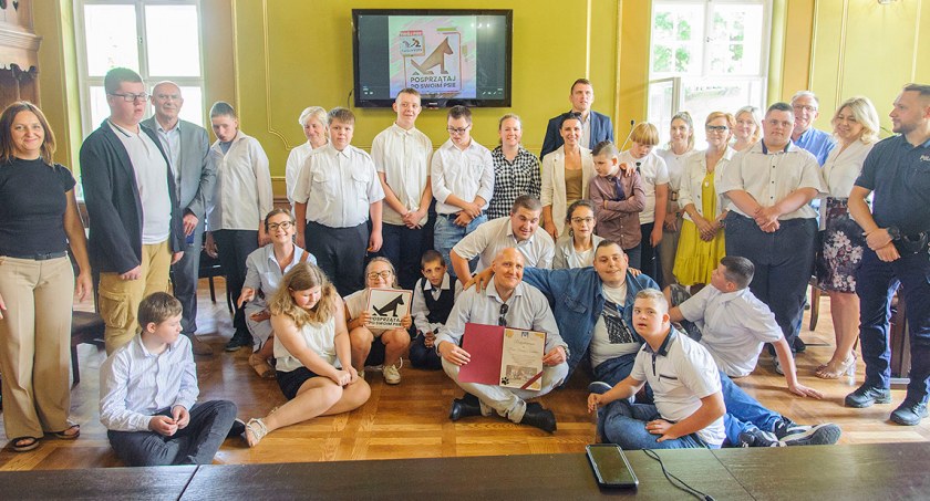 Podsumowanie akcji „Sprzątaj po swoim pupilu” w Urzędzie Miejskim w Bytowie