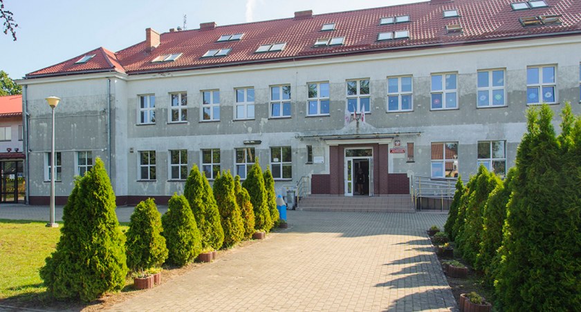 Czesław Lang został patronem Szkoły Podstawowej w Kołczygłowach