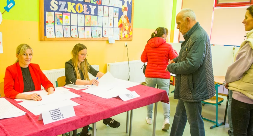 Wyborczy poranek