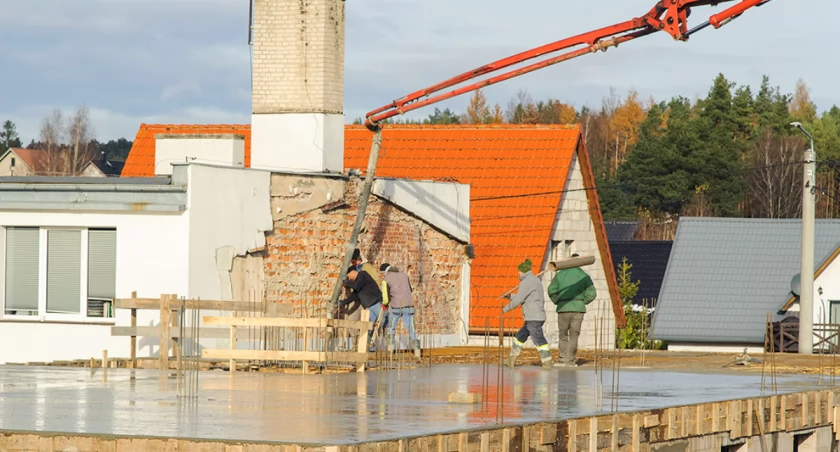 Nowe skrzydło Urzędu Gminy w Studzienicach ma być gotowe przyszłym roku