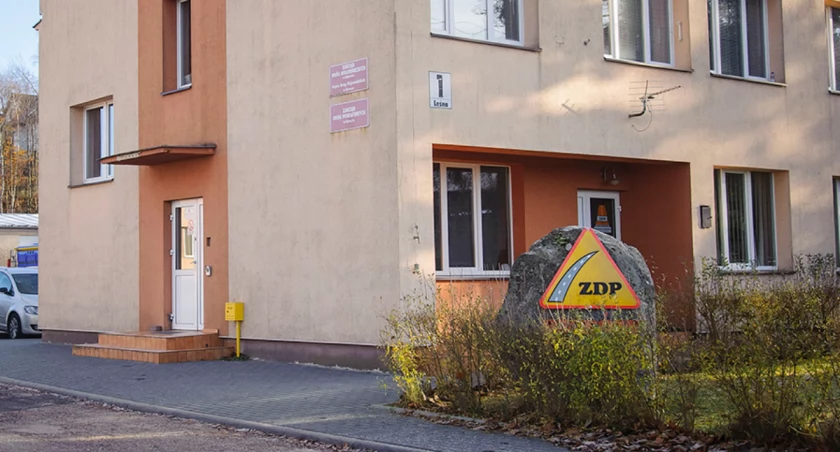 Awans wewnętrzny czy konkurs? Kto zostanie dyrektorem Zarządu Dróg Powiatowych w Bytowie