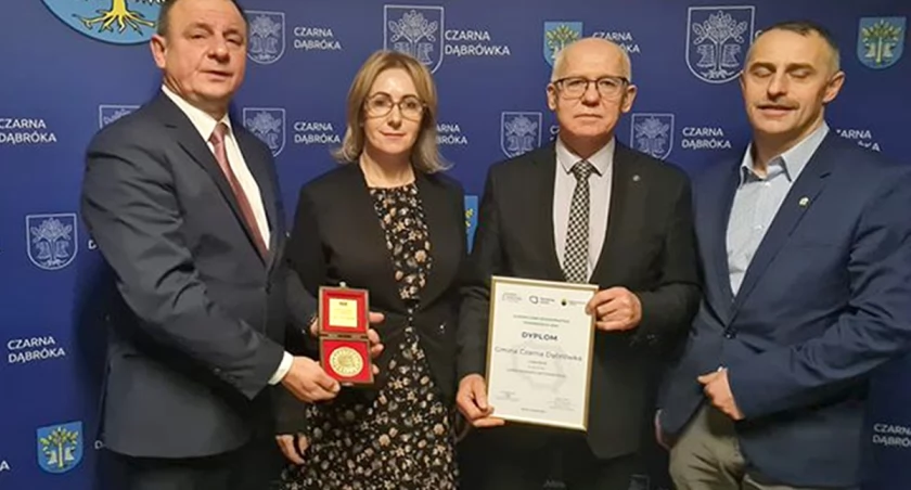 Gmina Czarna Dąbrówka najlepsza w powiecie bytowskim. Tak wynika z rankingu Fundacji Rozwoju Demokracji Lokalnej