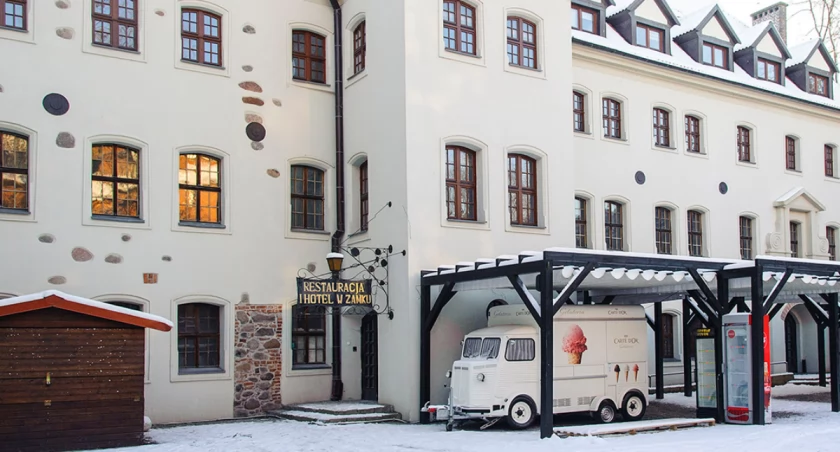 Wpierw restauracja, hotel później. Remont zamkowego skrzydła w Bytowie