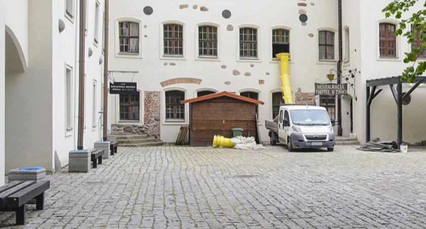 Plan zamówień publicznych gminy Bytów na 2024 r. Czy na zamku otworzy się restauracja?