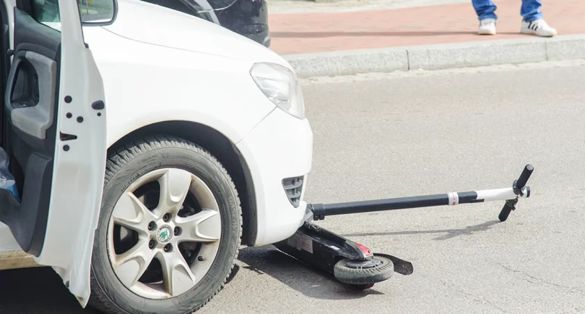 Mogło dojść do tragedii. Osobówka najechała na dziecko