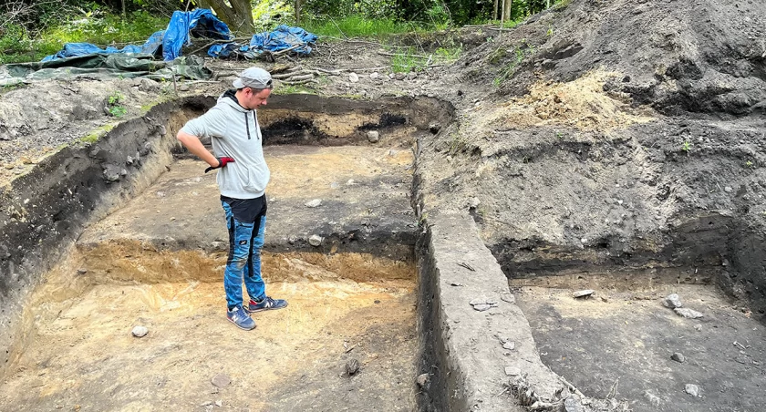 Chałupa na chałupie, a każda sprzed niemal 1000 lat