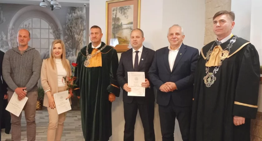 W szkoleniu stolarzy, murarzy i piekarzy regres. Bytowscy rzemieślnicy o 2023 r.