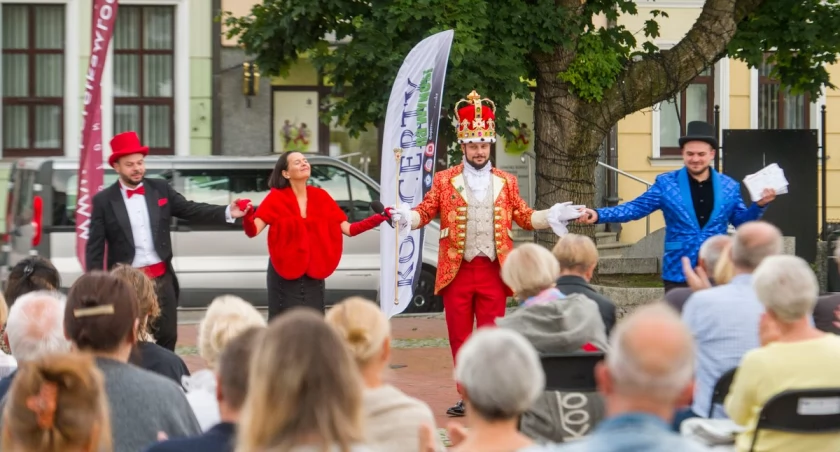 Artyści operetkowi dla bytowskiej publiczności