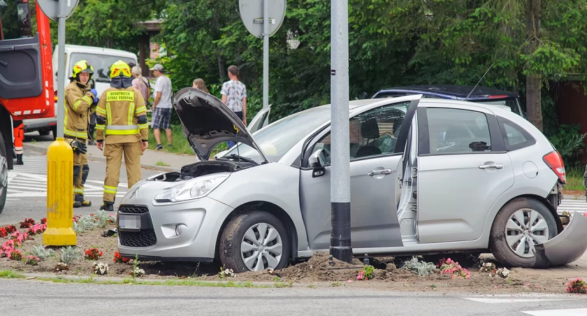 Zderzenie, a przy nim jeszcze karambol
