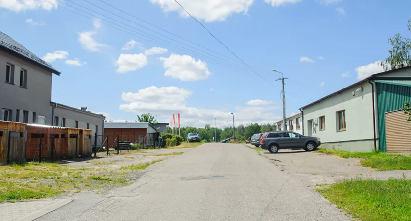 Najpierw oświetlenie, potem remont, może na spółkę