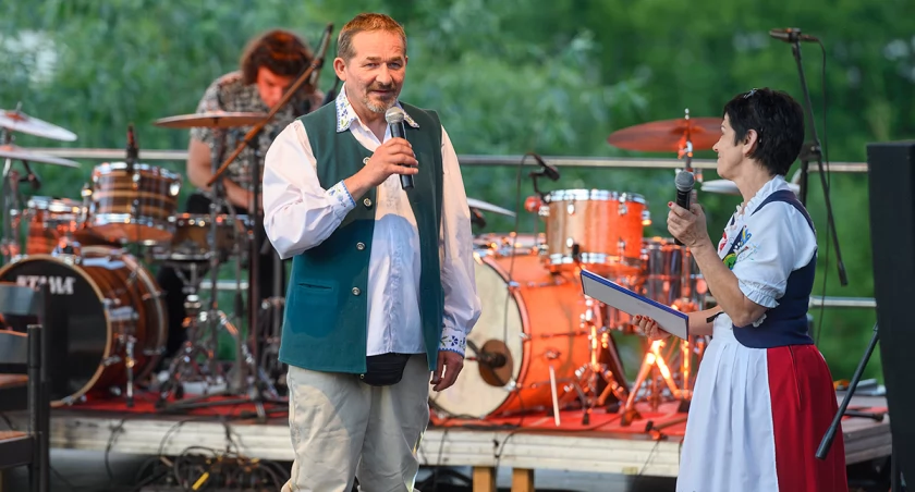 Jubileuszowe koncertowanie w Kłącznie na dachu
