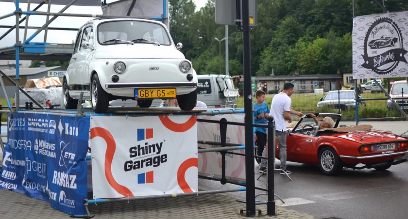 Gości witały Garbus i Fiat 500
