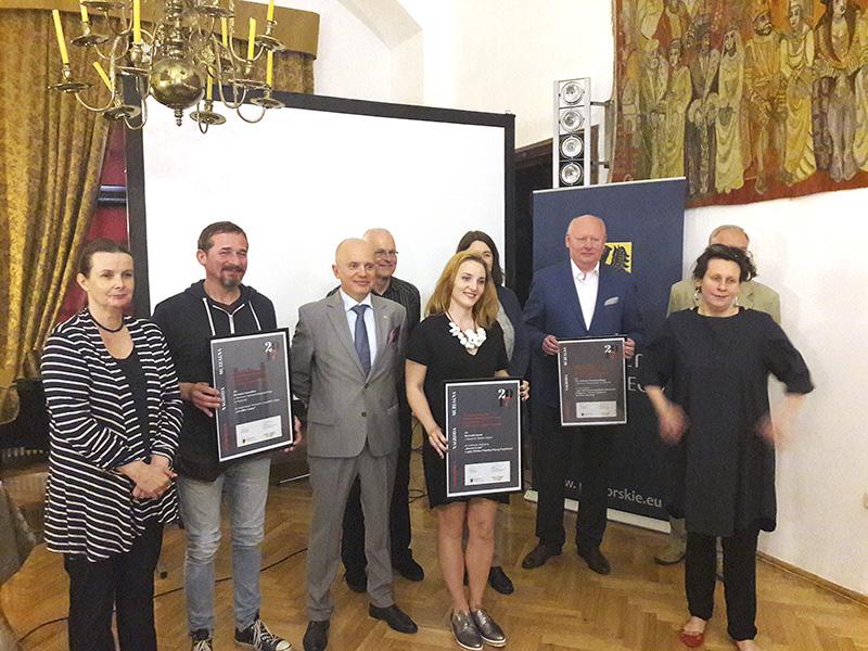 Nagrodzony za festiwal i płytę