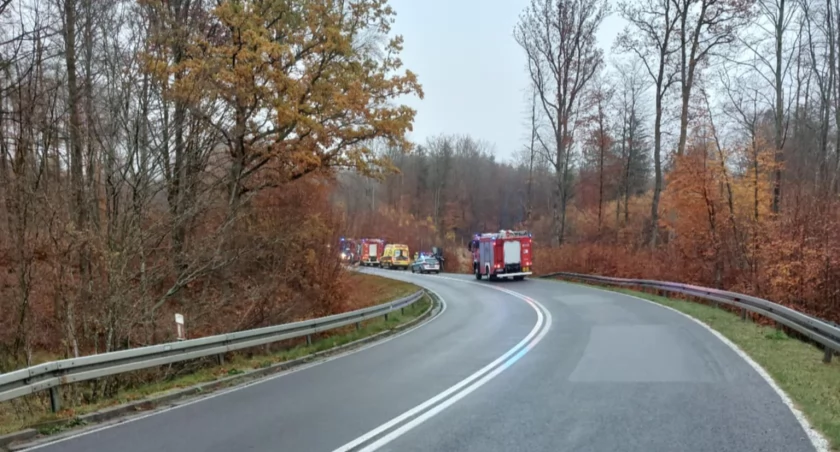 Kolizja na DK 20. Kierująca Fordem wyszła bez szwanku
