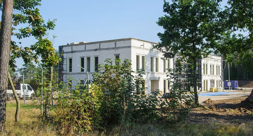 Nowa siedziba gminy Parchowo z poślizgiem do lutego