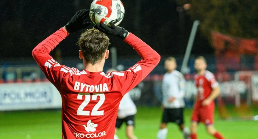 Bez punktów na koniec rundy. Porażka ze Stolemem