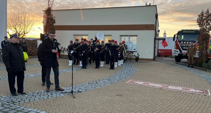 Nowy wóz bojowy oficjalnie odebrany i poświęcony