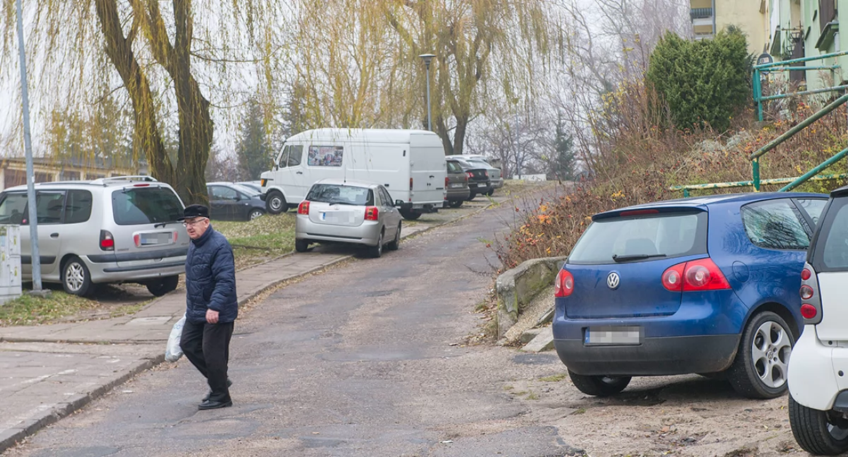 Radni zdecydowali: najpierw zamek, Pochyła musi poczekać