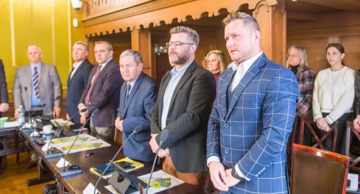 Bartosz Majkowicz złożył ślubowanie. Rada w pełnym składzie