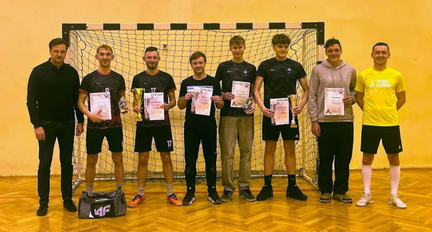 Triumfator znany dawno, walka o podium do ostatniej kolejki