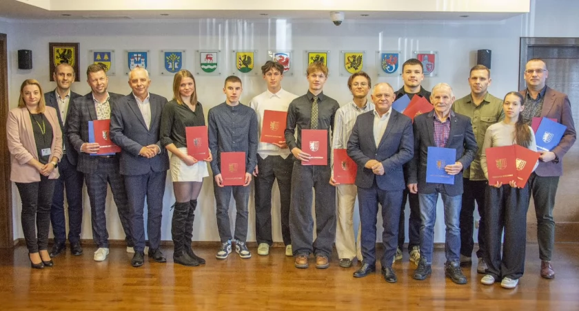 Nagrodzili sportowców, nie zapomnieli o trenerach