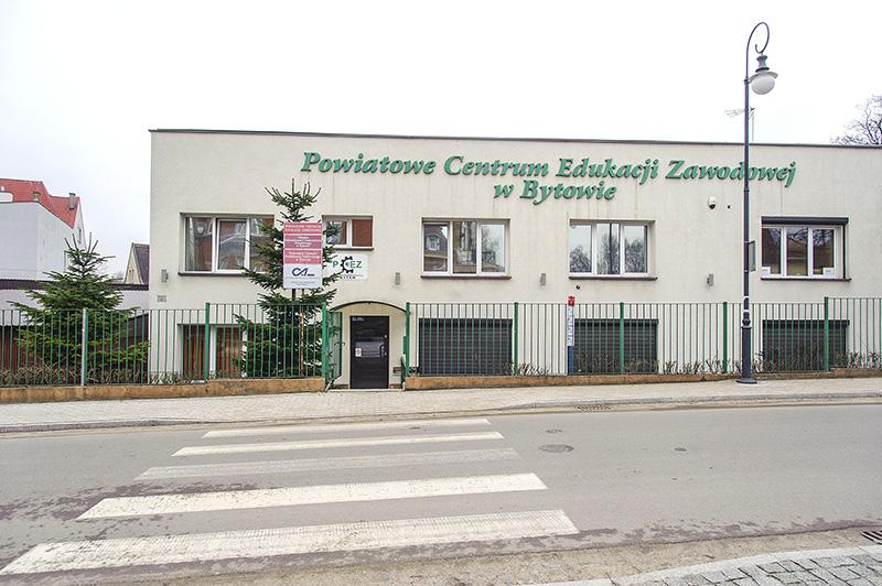 Dyrektorzy wybrani i niewybrani