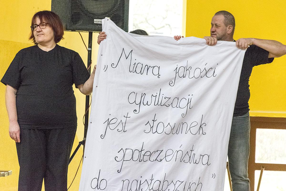Spektakl Środowiskowego Domu Samopomocy w Bytowie